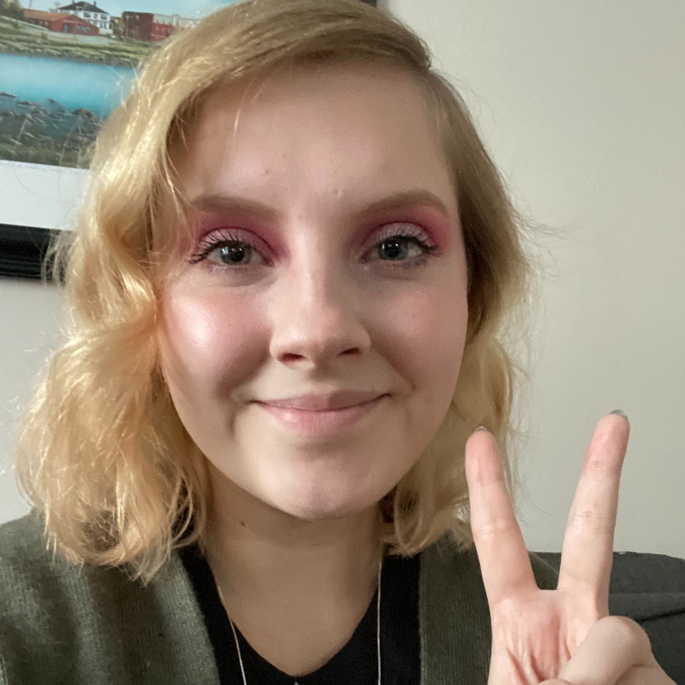 Meet your Posher, Madelyn